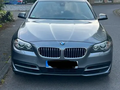 Gebraucht BMW 530 258 PS (189 kW) 2015 Grau Limousine