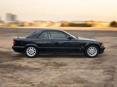 Gebraucht BMW 328 Cabriolet 193 PS (141 kW) 1998 Schwarz Cabrio
