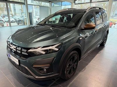 Gebraucht Dacia Jogger Extreme 91 PS (66 kW) 2025 Zedergrün Van / Kleinbus