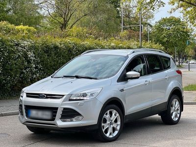 gebraucht Ford Kuga 2013 Titanium / 4x4 / Automatik / Vollaustatung