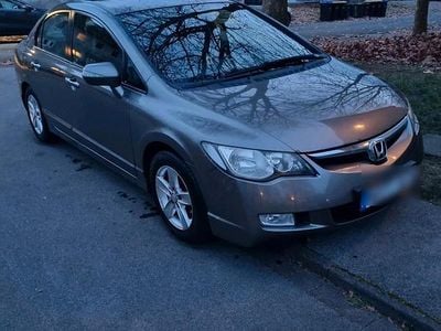 Gold Gebraucht 2007 Honda Civic Kleinwagen | 3.000 € (Teuer)