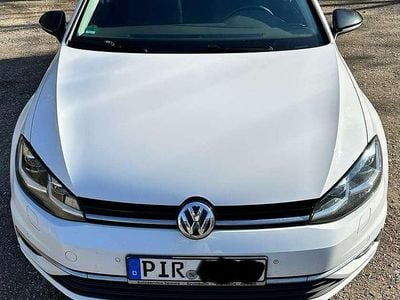 Gebraucht VW Golf VII IQ Drive 150 PS (110 kW) 2020 Weiß Kombi