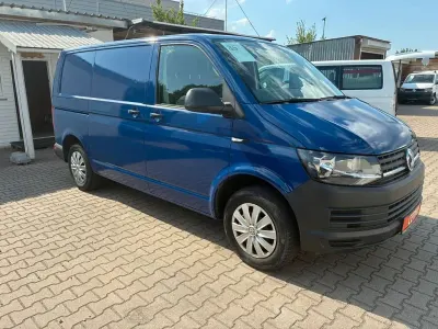 Käytetty VW Transporter 140 HP (102 kW) 2016 Sininen Van