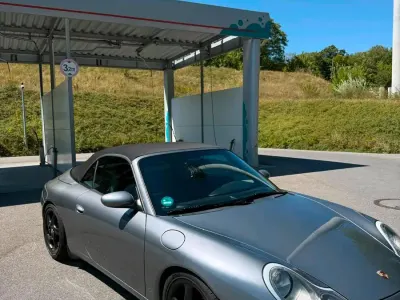 Gebraucht Porsche 911 Carrera Cabriolet 300 PS (220 kW) 2000 Silber Cabrio