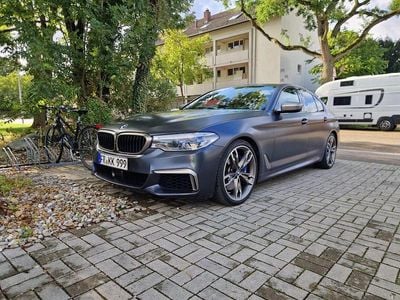 BMW M550