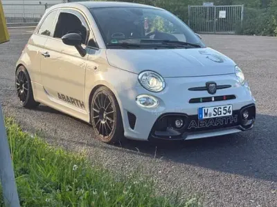 Gebraucht Abarth 595 Turismo 165 PS (121 kW) 2015 Grau Kleinwagen