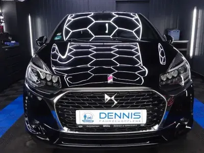 Gebraucht Citroën DS3 110 PS (80 kW) 2019 Schwarz Limousine