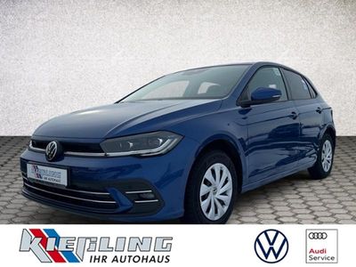 Gebraucht VW Polo Style 95 PS (69 kW) 2024 Blau Limousine