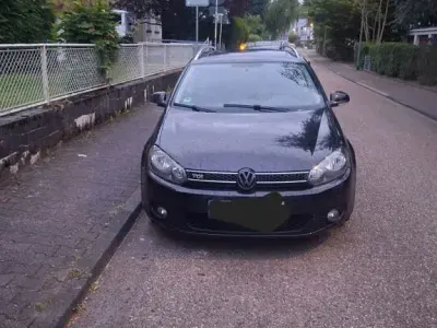 Gebraucht VW Golf VII Highline 140 PS (102 kW) 2012 Schwarz Kombi