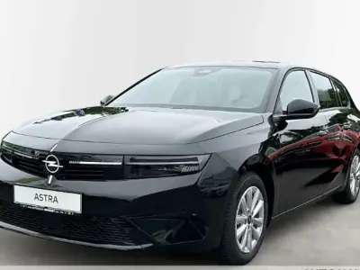 Neu Opel Astra Edition 145 PS (106 kW) 2026 Schwarz Kombi