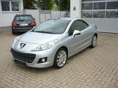 gebraucht Peugeot 207 CC 1,6 16V 1-Hand*Leder*Platinum