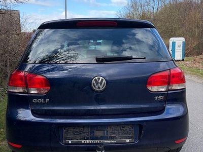 Gebraucht VW Golf VI Team 122 PS (89 kW) 2010 Blau Kleinwagen