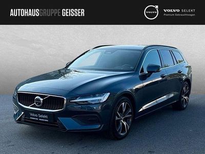 Second-hand Volvo V60 Core 197 CP (144 kW) 2025 Albastru Break