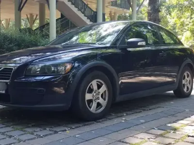 Gebraucht Volvo C30 Kinetic 125 PS (91 kW) 2007 Schwarz Kleinwagen
