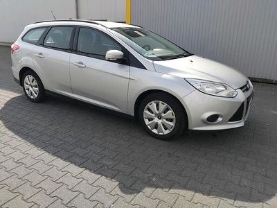 Gebraucht Ford Focus 116 PS (85 kW) 2014 Silber Kombi