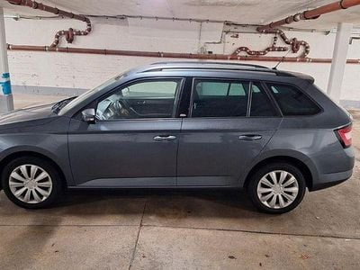 Gebraucht Skoda Fabia 110 PS (80 kW) 2015 Grau Kombi