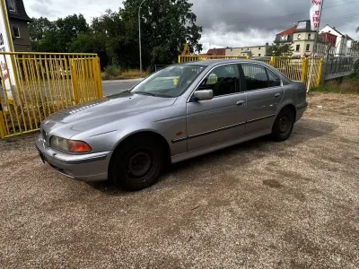 Gebraucht BMW 520 136 PS (100 kW) 2000 Braun Limousine