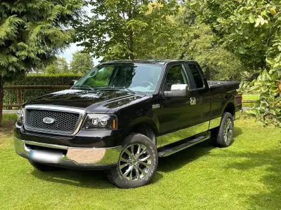 Gebraucht Ford V8 300 PS (220 kW) 2007 Schwarz SUV