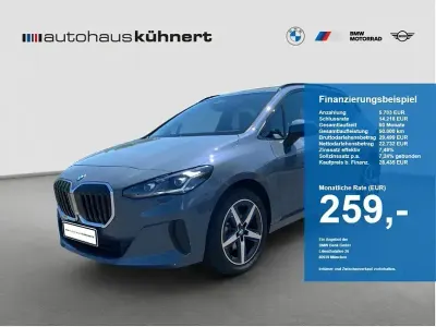 Gebraucht BMW 220 Active Tourer Luxury Line 156 PS (114 kW) 2023 Grau Van / Kleinbus