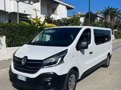 Gebraucht Renault Trafic 120 PS (88 kW) 2020 Weiß Van / Kleinbus