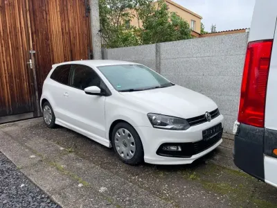 Używany VW Polo Highline 105 KM (77 kW) 2010 Biały Hatchback