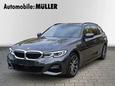 Gebraucht BMW 318 M Sport 150 PS (110 kW) 2021 Grau Kombi