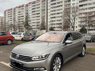 Gebraucht VW Passat 239 PS (175 kW) 2016 Silber Kombi