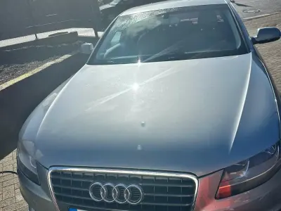 Gebraucht Audi A4 160 PS (117 kW) 2011 Grau Limousine