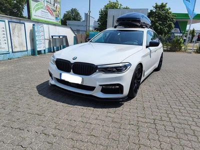 Gebraucht BMW 530 Sport Line 265 PS (194 kW) 2017 Weiß Kombi