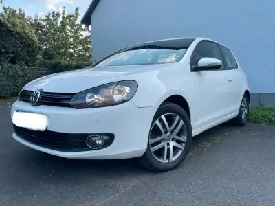 Gebraucht VW Golf VI 80 PS (58 kW) 2009 Weiß Kleinwagen