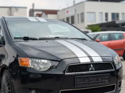 Gebraucht Mitsubishi Colt Edition 95 PS (69 kW) 2011 Schwarz Kleinwagen
