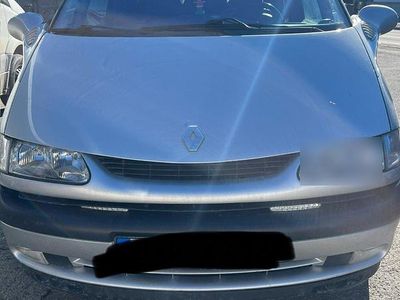 Gebraucht Renault Espace 129 PS (94 kW) 2001 Silber Van / Kleinbus