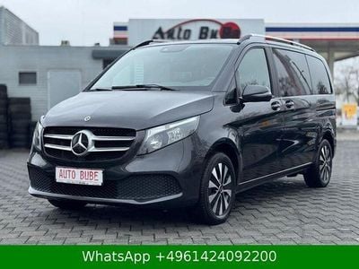 Gebraucht Mercedes V220 163 PS (119 kW) 2022 Grau Van / Kleinbus
