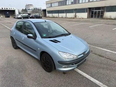 Gebraucht Peugeot 206 Filou 88 PS (64 kW) 2004 Other Limousine