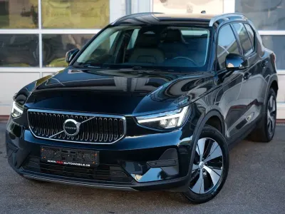 Gebraucht Volvo XC40 Core 163 PS (119 kW) 2025 Schwarz SUV