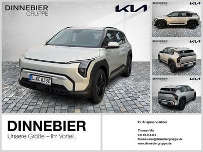 Ivory silber met Gebraucht 2025 Kia EV3 Air SUV | 38.990 € (Teuer)