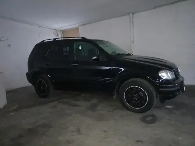 Gebraucht Mercedes ML55 AMG AMG 347 PS (255 kW) 2001 Schwarz SUV