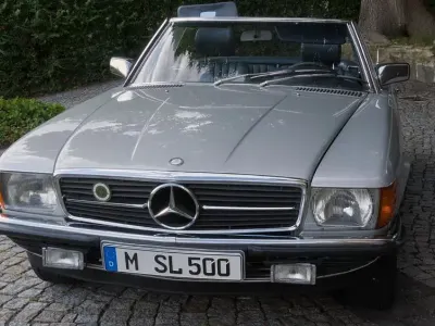 Gebraucht Mercedes SL500 231 PS (169 kW) 1982 Grau Cabrio