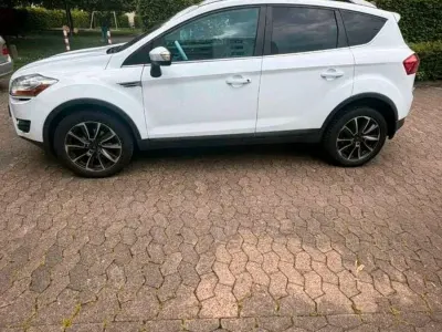 Gebraucht Ford Kuga 137 PS (100 kW) 2009 Weiß SUV