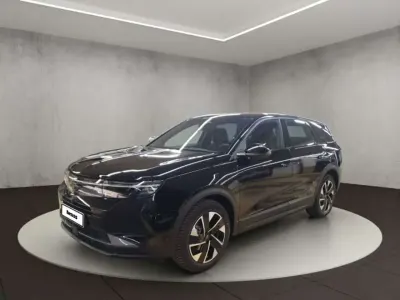 Neu Opel Grandland X Edition 136 PS (100 kW) 2026 Karbon schwarz (metallic) SUV