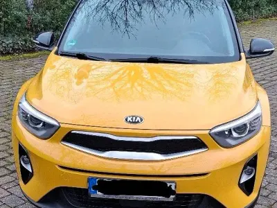 Brugt Kia Stonic Platinum 120 HK (88 kW) 2020 Gul SUV
