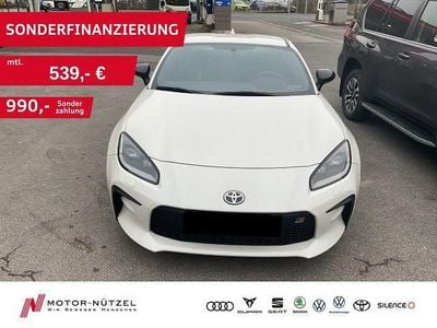 Gebraucht Toyota GR86 234 PS (172 kW) 2024 Crystal white pearl Coupé