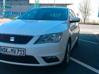 Gebraucht Seat Toledo 105 PS (77 kW) 2013 Weiß Kleinwagen