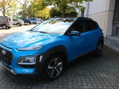 Gebraucht Hyundai Kona Premium 177 PS (130 kW) 2018 Blau SUV