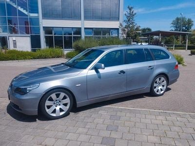 BMW 525