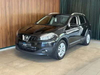 Gebraucht Nissan Qashqai Visia 141 PS (103 kW) 2010 Schwarz SUV