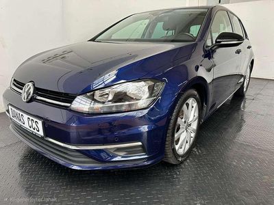 Gebraucht VW Golf VII IQ Drive 116 PS (85 kW) 2019 Atlantik blue metallic Kleinwagen