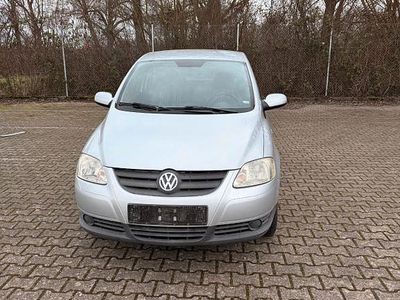 Gebraucht VW Fox 54 PS (39 kW) 2007 Grau Kleinwagen