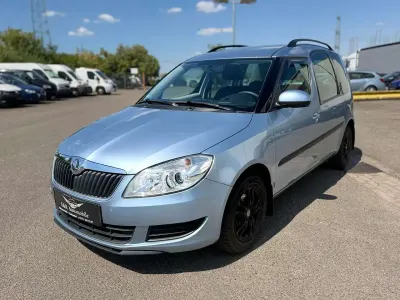 Gebraucht Skoda Roomster Fresh 86 PS (63 kW) 2013 Blau Van / Kleinbus