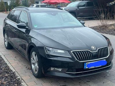 Gebraucht Skoda Superb Exclusive 170 PS (125 kW) 2018 Schwarz Kombi